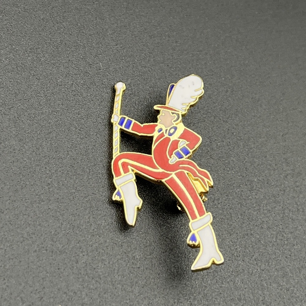 Marching Band Majorette Music Band Leader Lapel Hat Pin